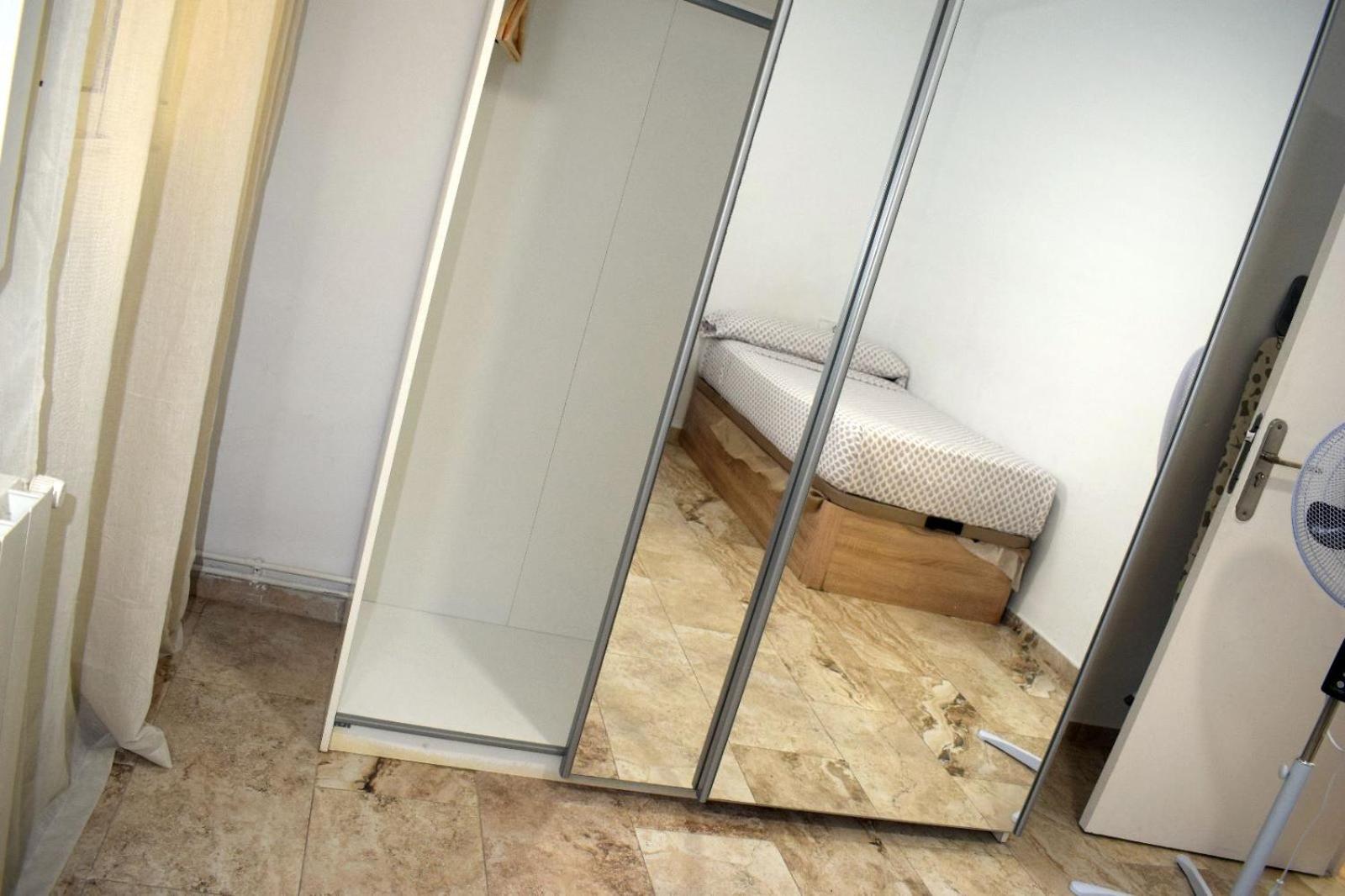 Apartamentos Atlas Terrassa II Exteriör bild